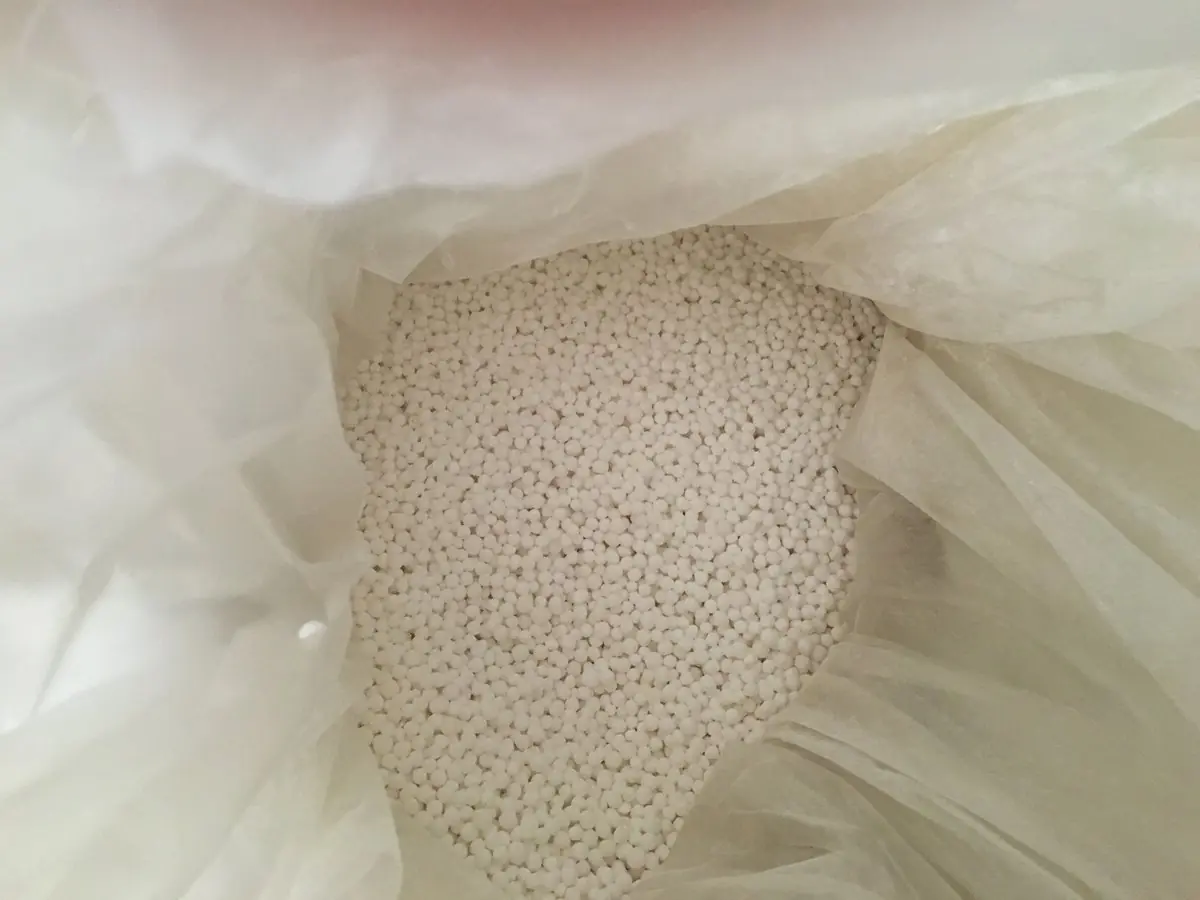 Calcium Chloride Dihydrate Balls product photo 3-2