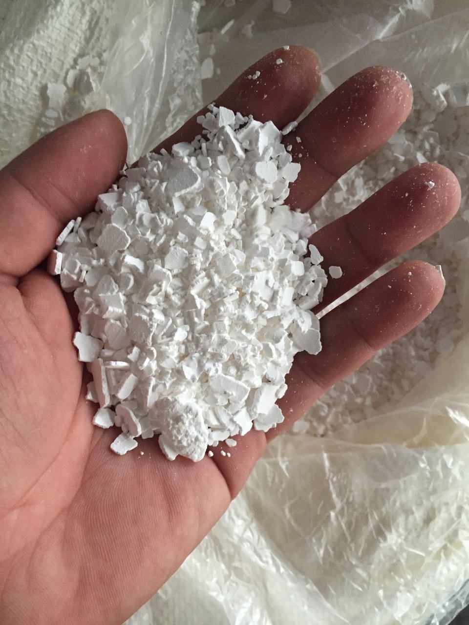 74pct-二水片氯化钙-3