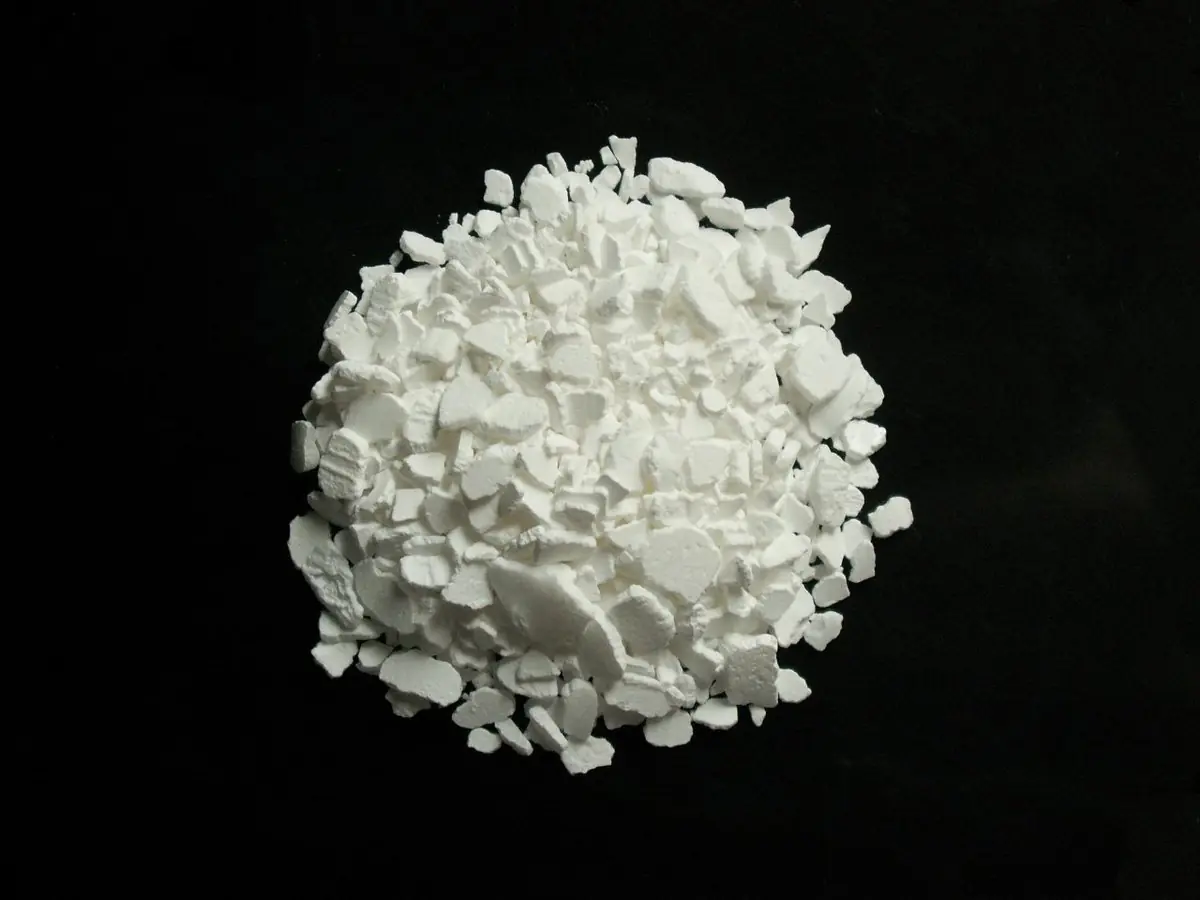 Calcium Chloride Dihydrate Flakes product photo 1-2